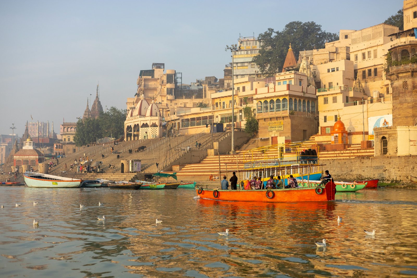 Golden Triangle With Varanasi: A
Timeless Journey of Heritage and Spirituality (8 Days/7 Nights)